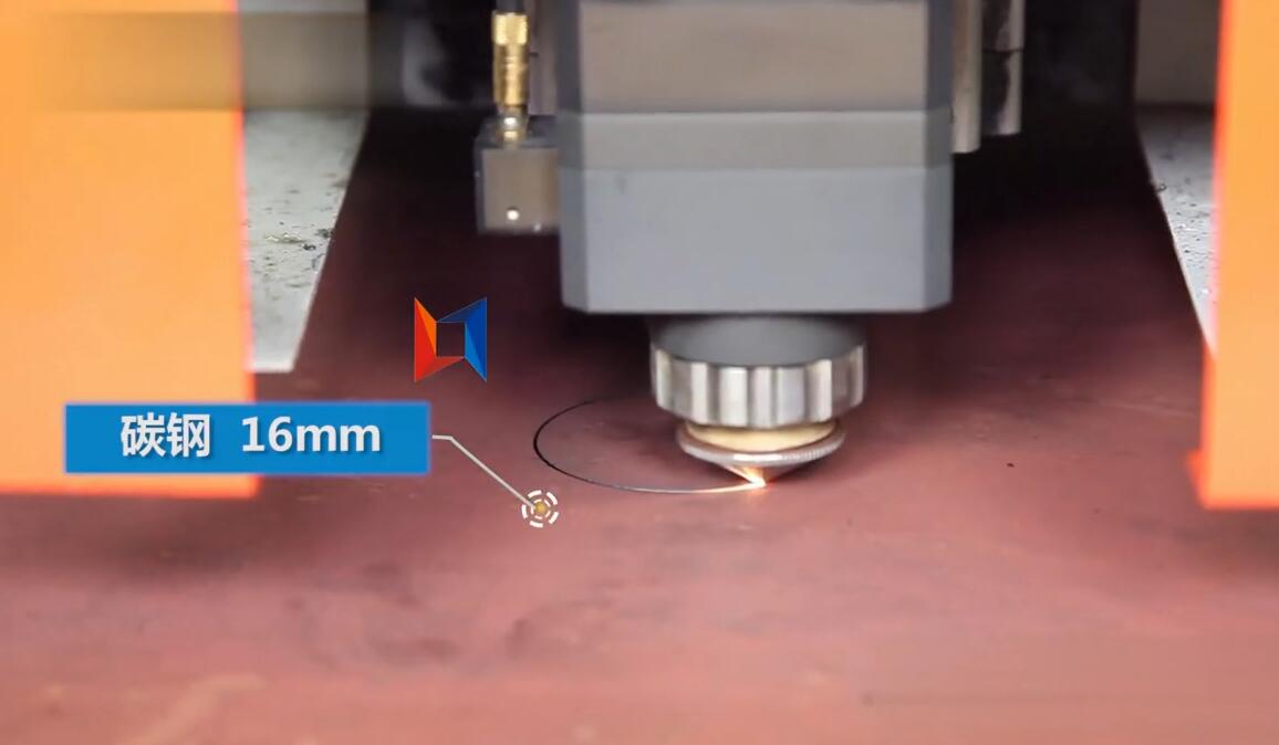 領(lǐng)秀激光LXF1530光纖激光切割機(jī)切割碳鋼16mm